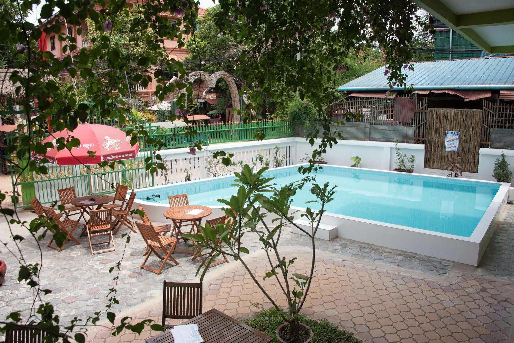 Five Rose Siem Reap Hostel Eksteriør bilde